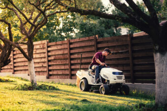 Best Lawn Tractor Batteries: Enough Power for the Whole Lawn