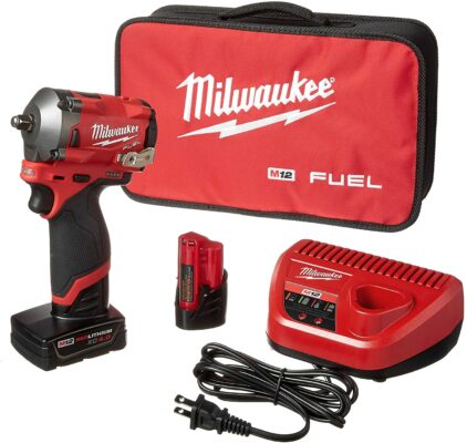 Milwaukee M12 FUEL Stubby Impact Wrench Kit