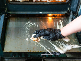 How to Clean Oven Glass – Everything You Need to Know