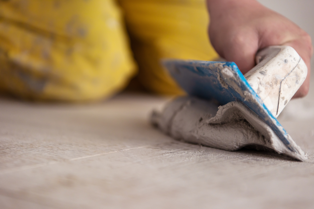 A rubber grout float