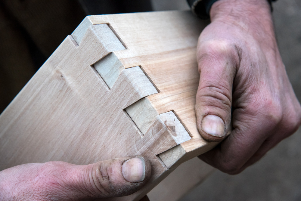 Dovetail joinery