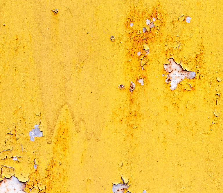 10 Causes of Peeling Paint and How to Fix It