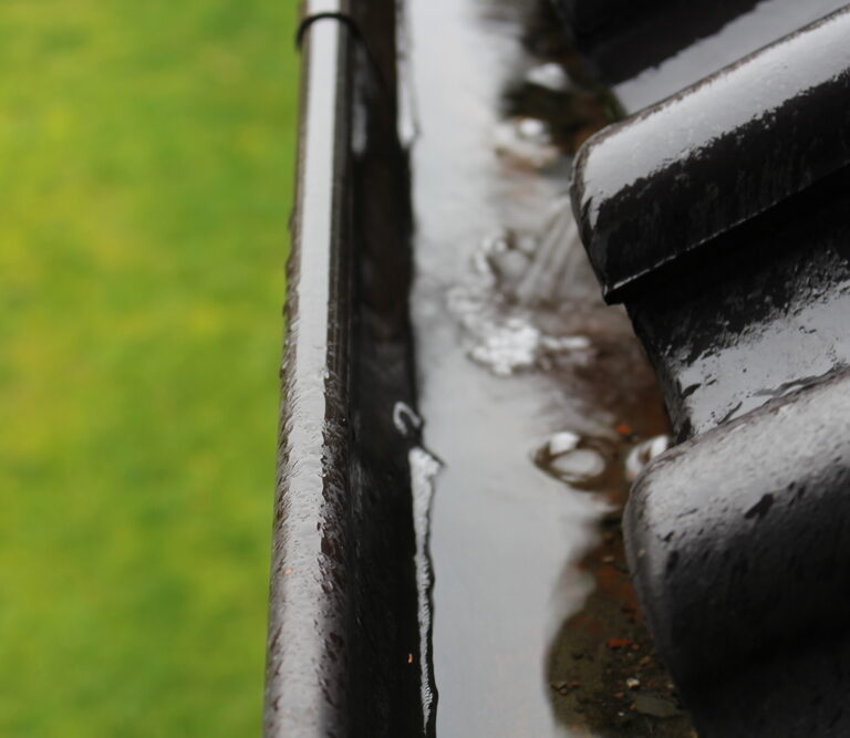 Types of Rain Gutters – Examining the Designs and Materials