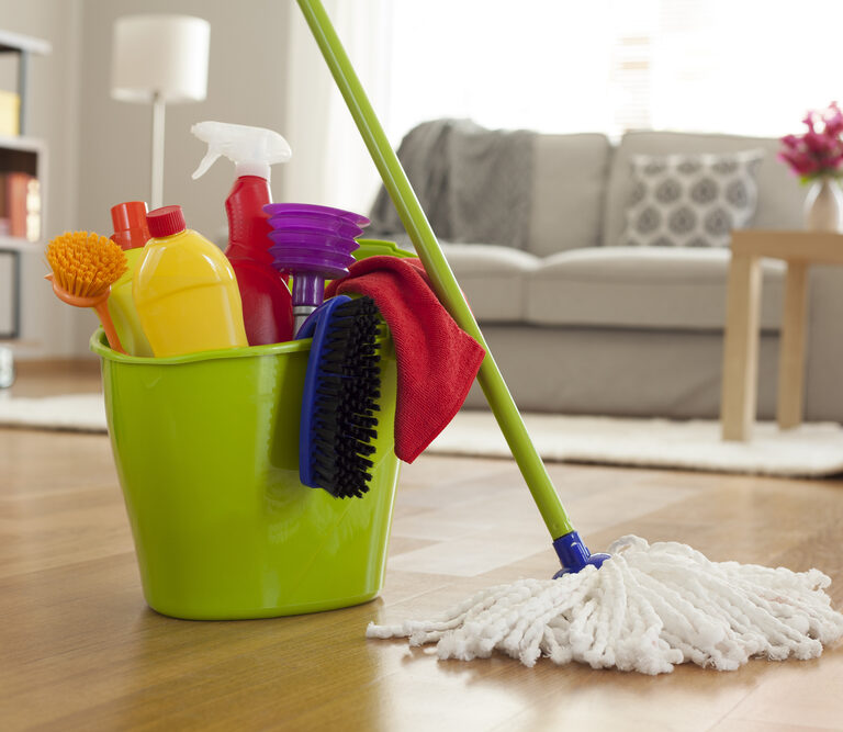 How to Mop a Floor so That It’s Actually Clean